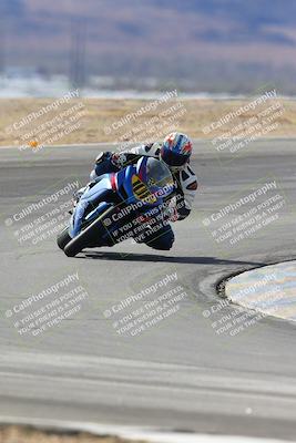 media/Feb-07-2025-CVMA Friday Practice (Fri) [[7034960ba2]]/2-Racer 2/Session 3 (Turn 8)/